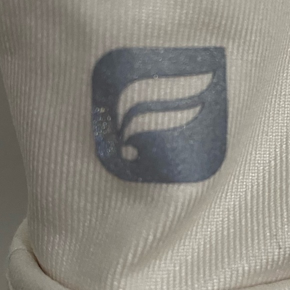 FABLETICS Women’s Mesh Pullover Medium Impact Sport Bra Activewear Top Sz XL - Picture 8 of 10